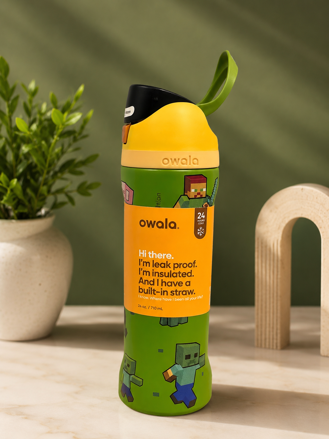 Owala Minecraft FreeSip Insulated Water Bottle – 24 oz